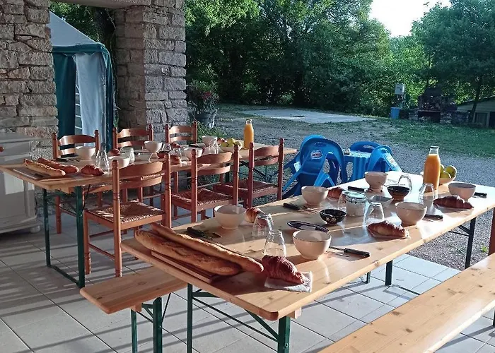 Camping Le Romarin Tente Insolite Sibley's 4 Personnes Le Bel Air 46260